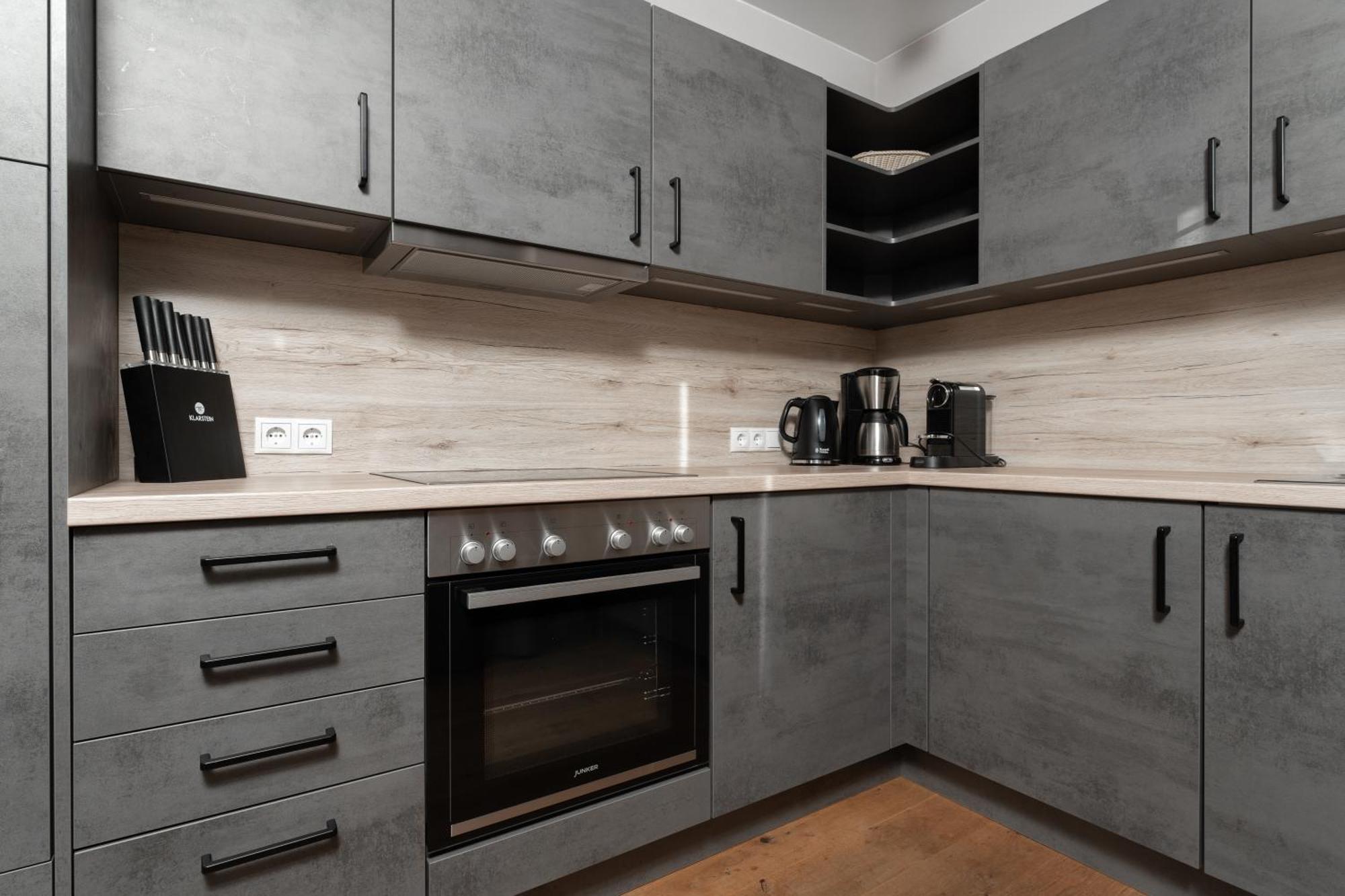A Casa Elements *