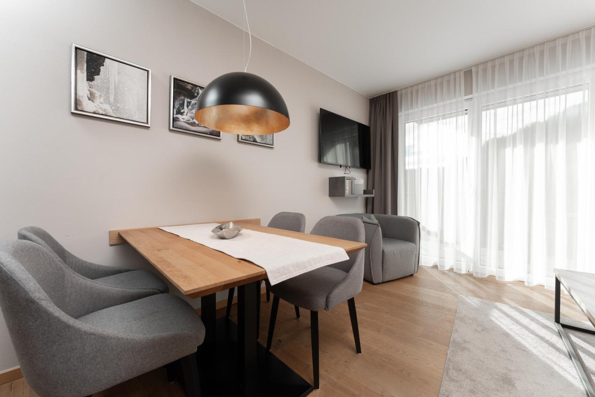 A Casa Elements *