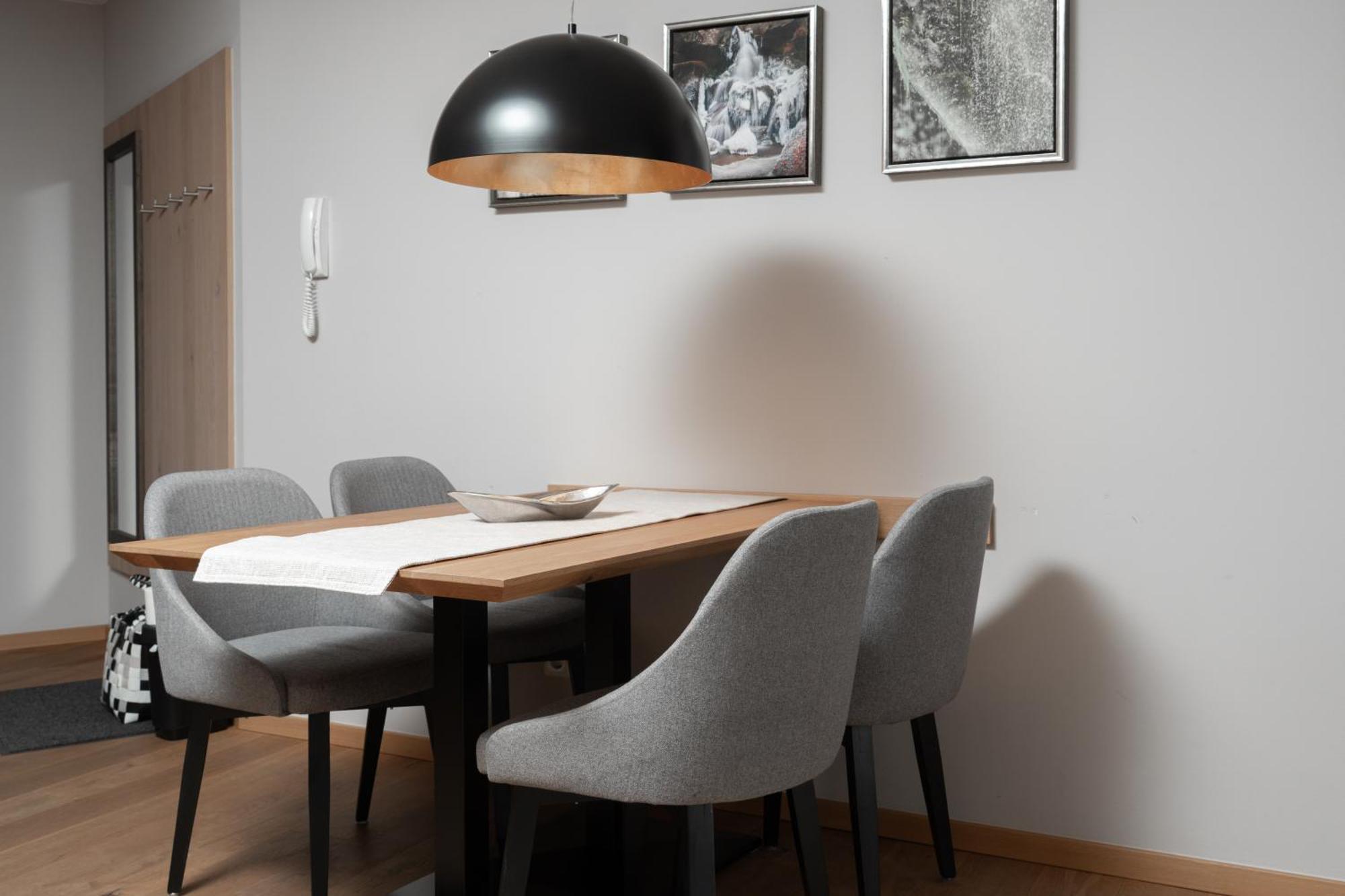 A Casa Elements