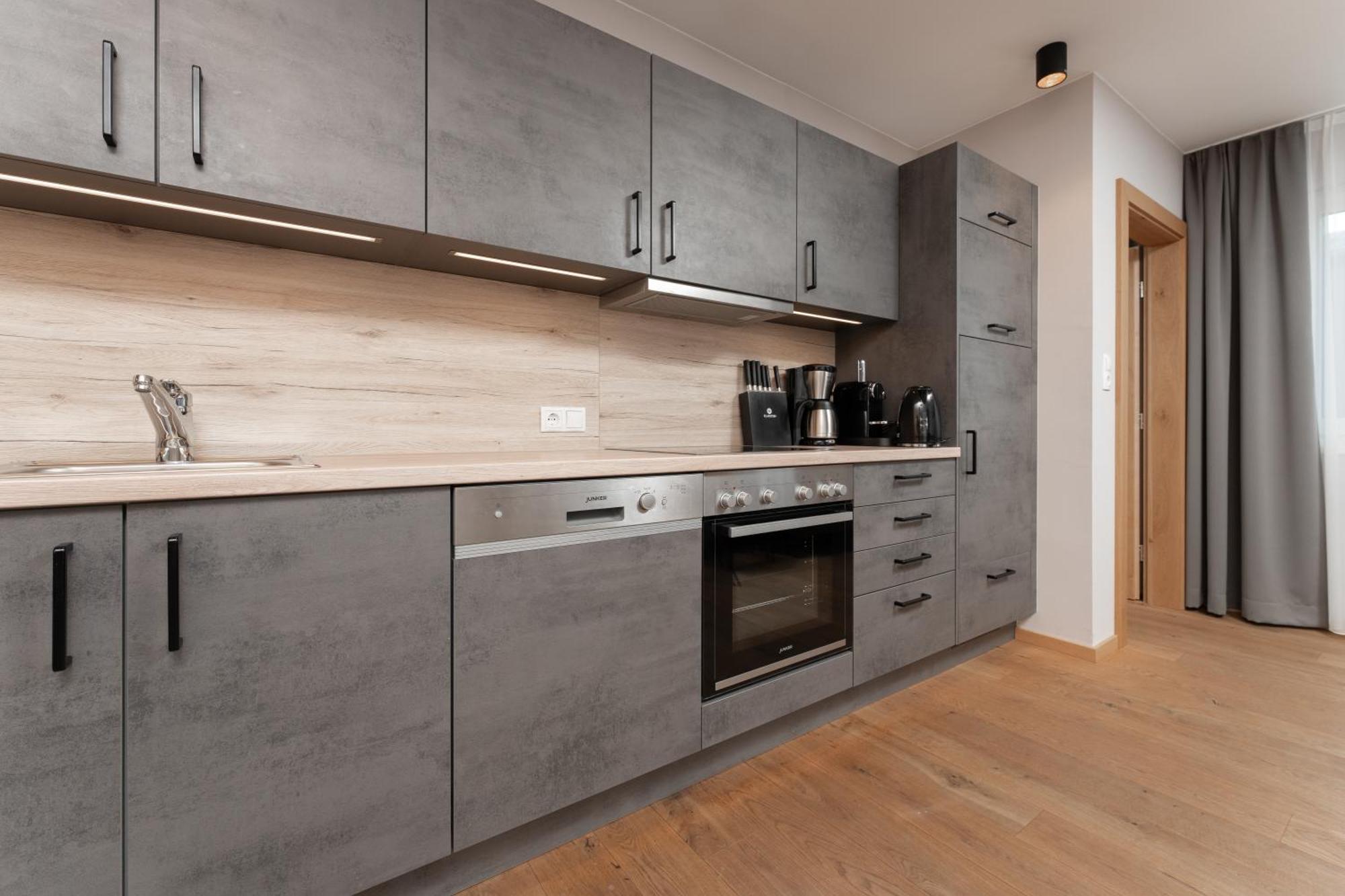 A Casa Elements *